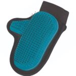 Trixie Coat Care Glove Wire Bristles with Tips for Dogs (18x24cm) image 3