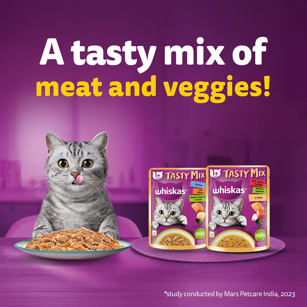 Whiskas Seafood Cocktail With Wakame Seaweed in Gravy Tasty Mix Adult Cat Wet Food image 6