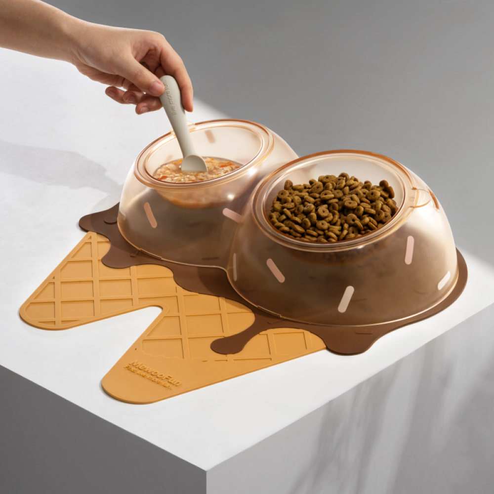 Talking Dog Club Chocolate Ice Cream Bowl for Cats (Brown) image 7