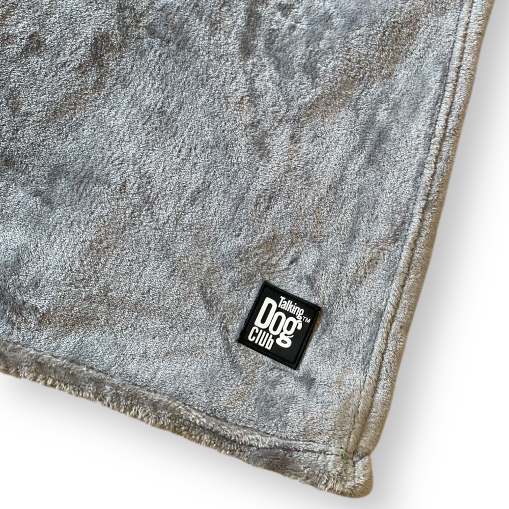 Talking Dog Club Fleece Blanket For Dogs (Silver Grey) image 2