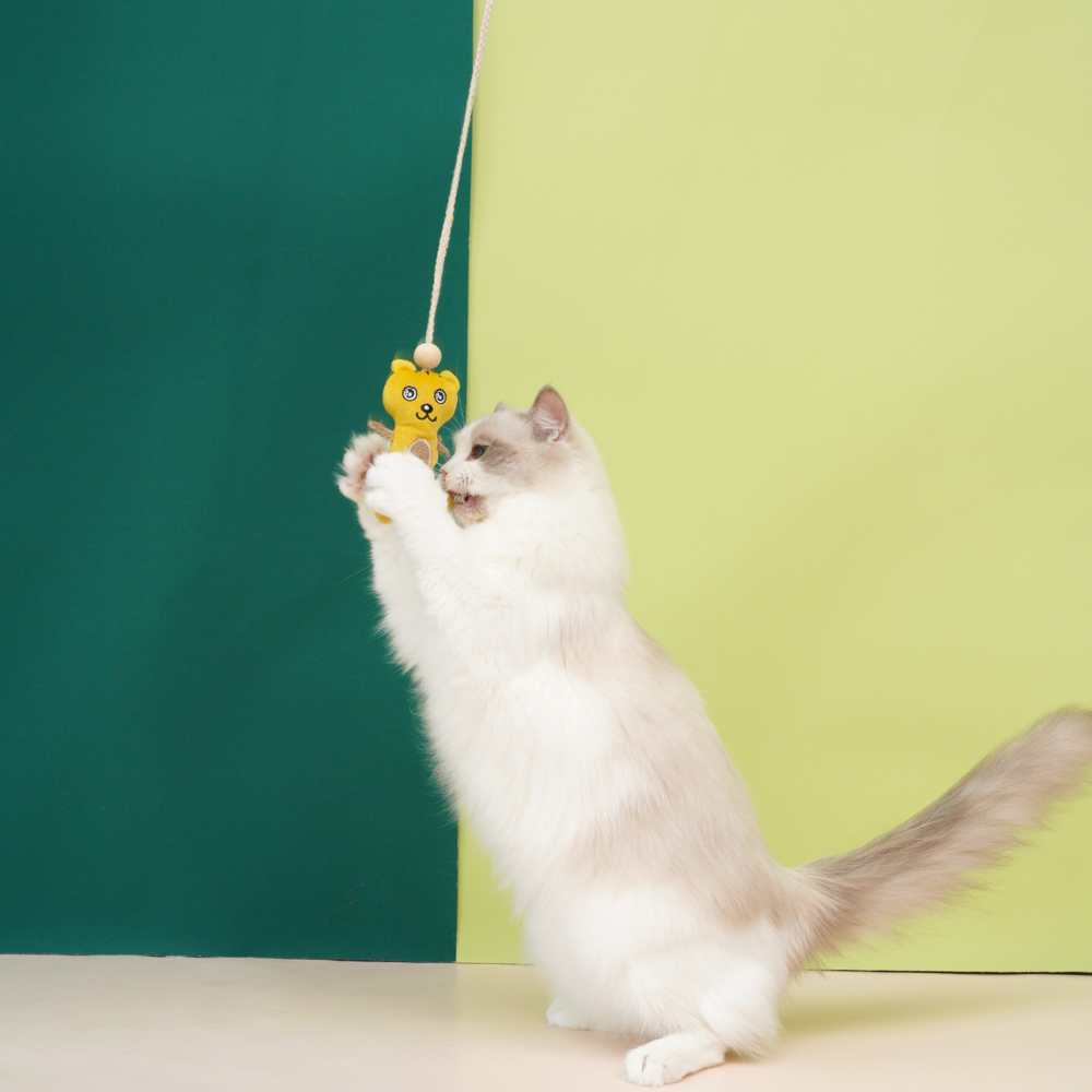 Barkbutler x Fofos Cat Wand Tiger Toy for Cats (Yellow) image 7