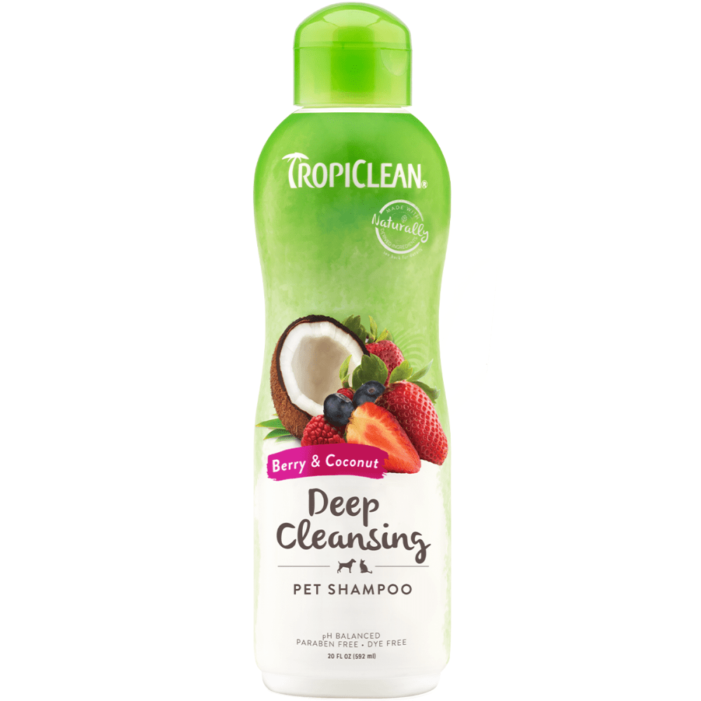 Tropiclean Berry and Coconut Deep Cleaning Shampoo for Dogs and Cats image 2